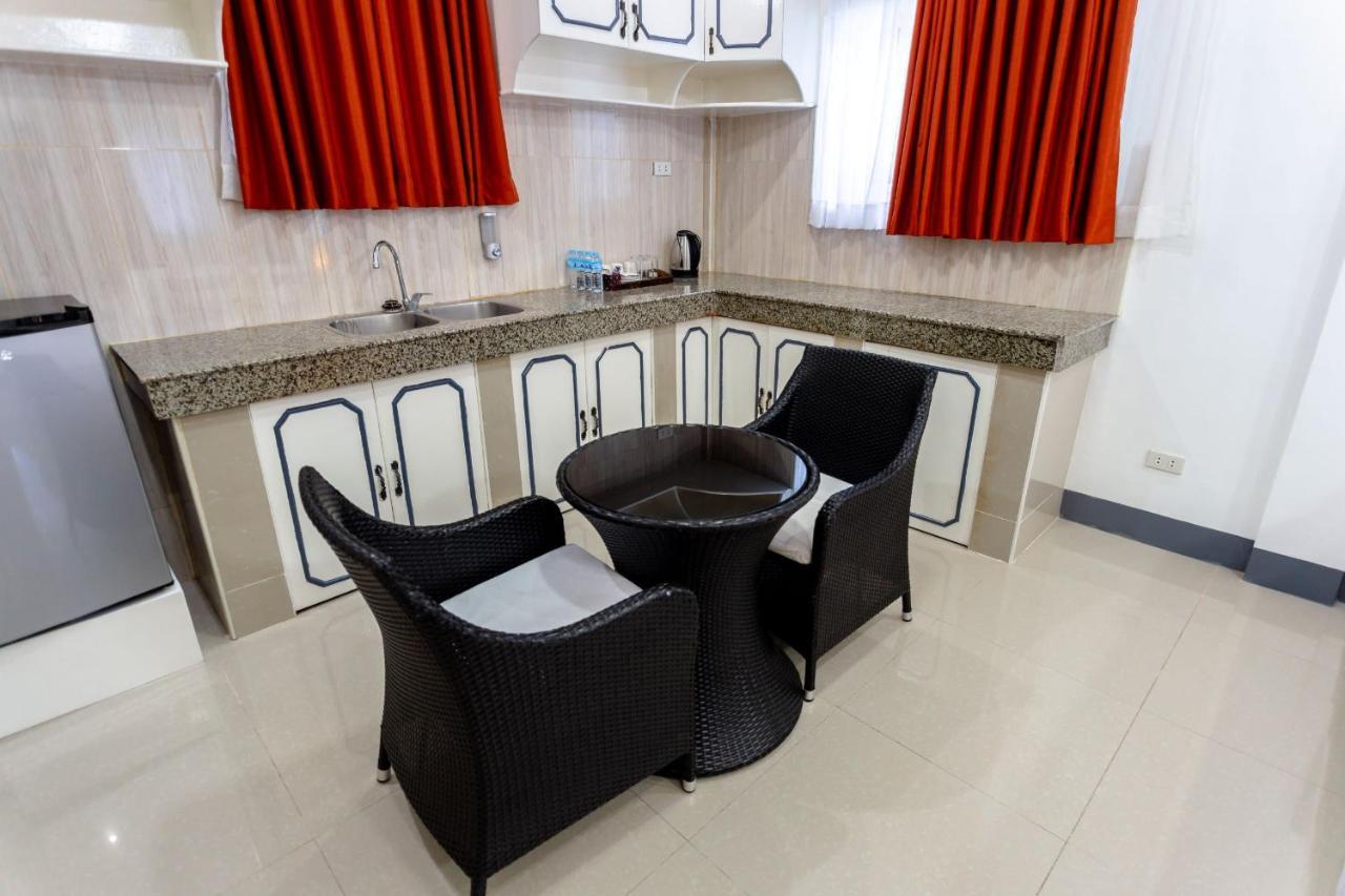 Madison Garden And Residences Panglao Island Exterior photo