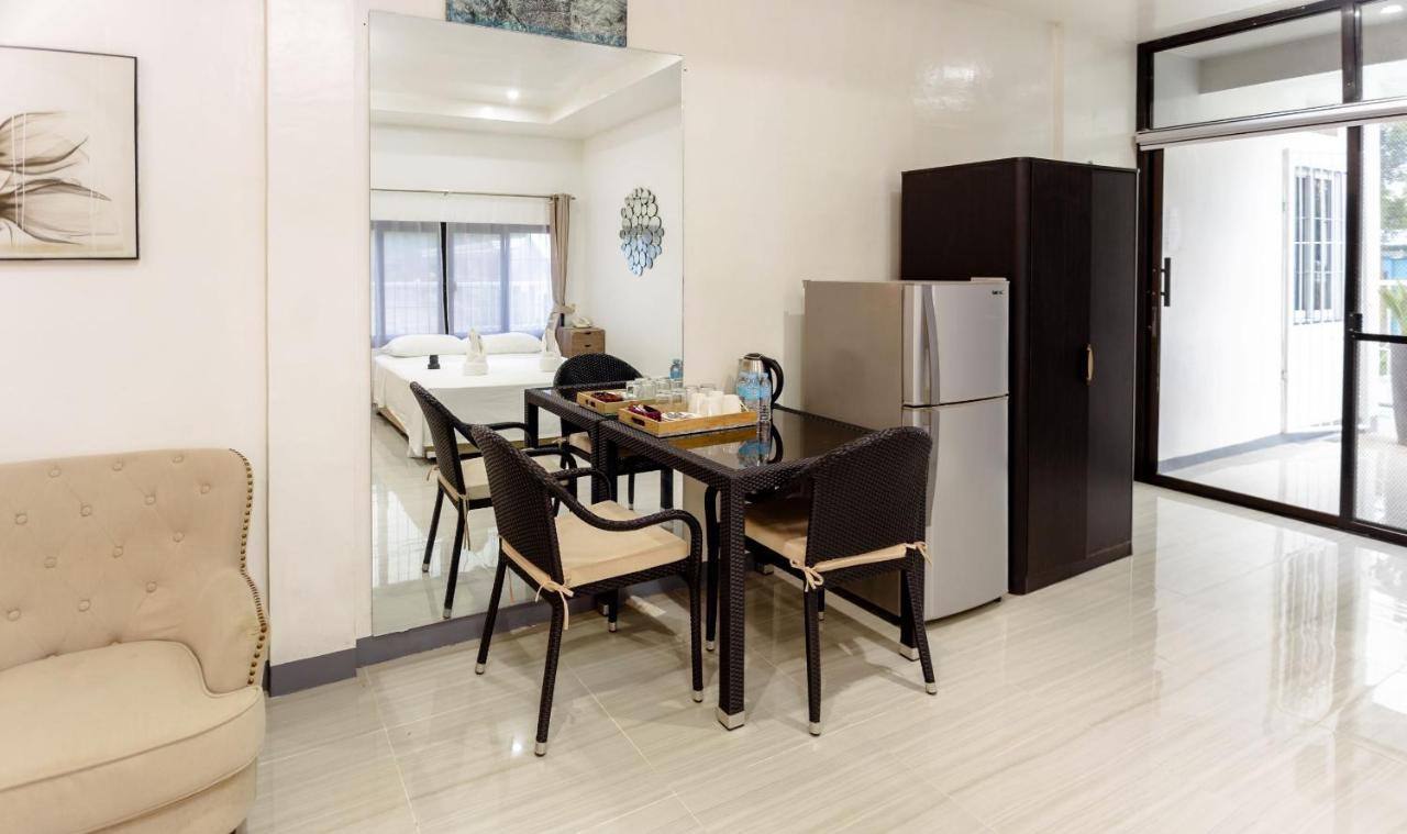 Madison Garden And Residences Panglao Island Exterior photo