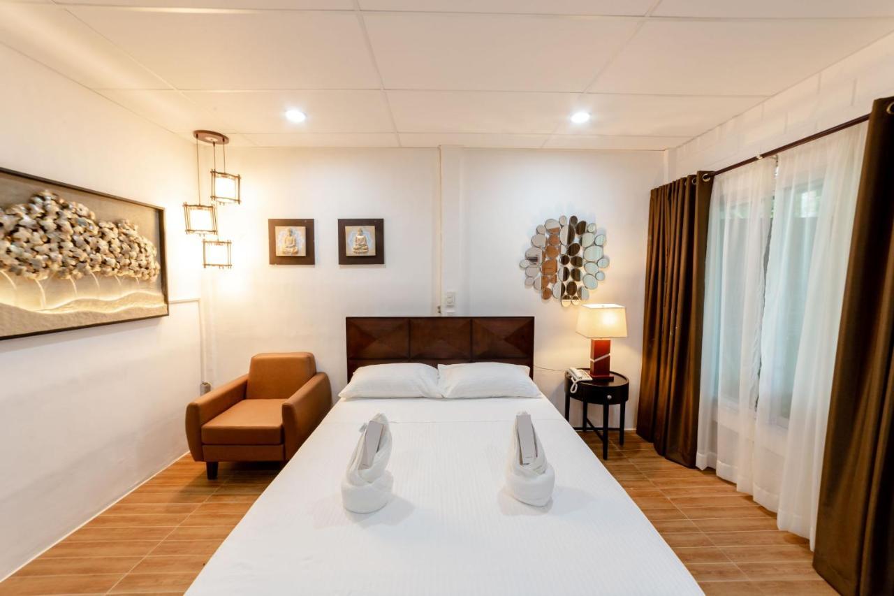 Madison Garden And Residences Panglao Island Exterior photo